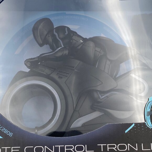 Disney Parks Tron Lightcycle Run Remote Control Vehicle Bike NIB Changes Color - Picture 5 of 10